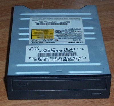IBM 33P3296 DVD DRIVE IDE BLACK