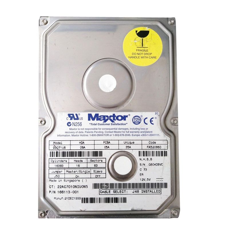 HP 166113-001 - 30.7GB 5.4K IDE 3.5" Hard Drive