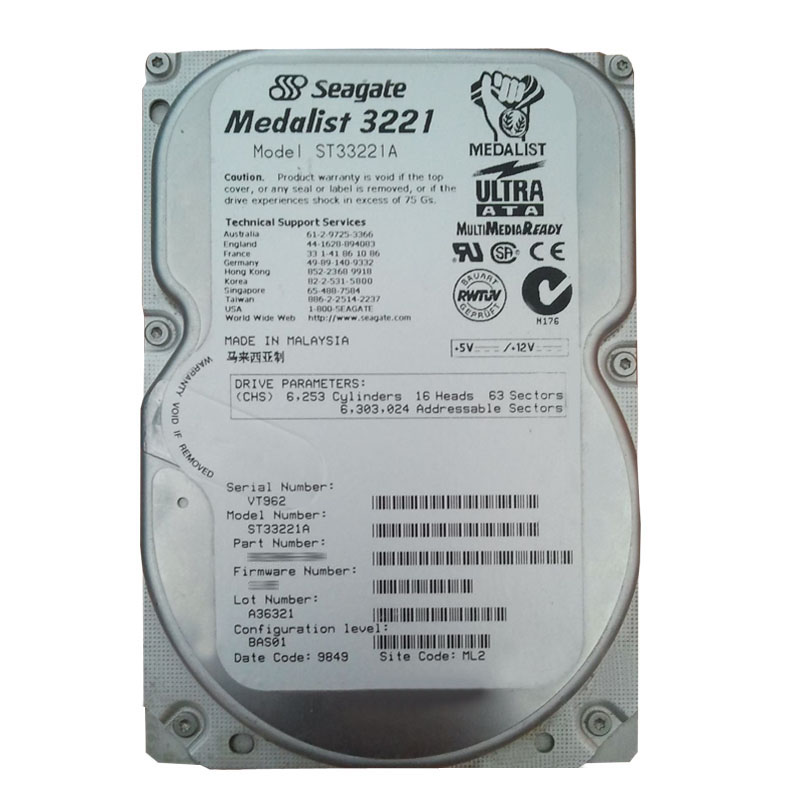 Seagate - 3.2GB 5.4K Ultra-ATA/33 3.5" 128KB Cache Hard Drive - ST33221A