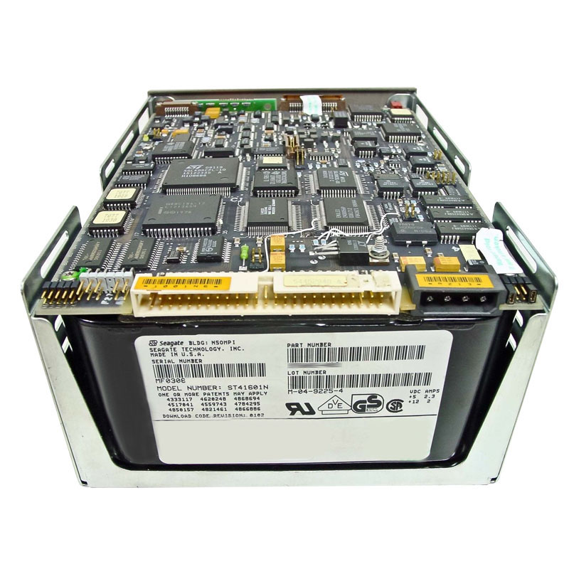 ST41601N.jpg Seagate - 1.6GB 5.4K 50-PIN Fast SCSI 5.25" 256KB Cache Hard Drive - ST41601N - Image 1