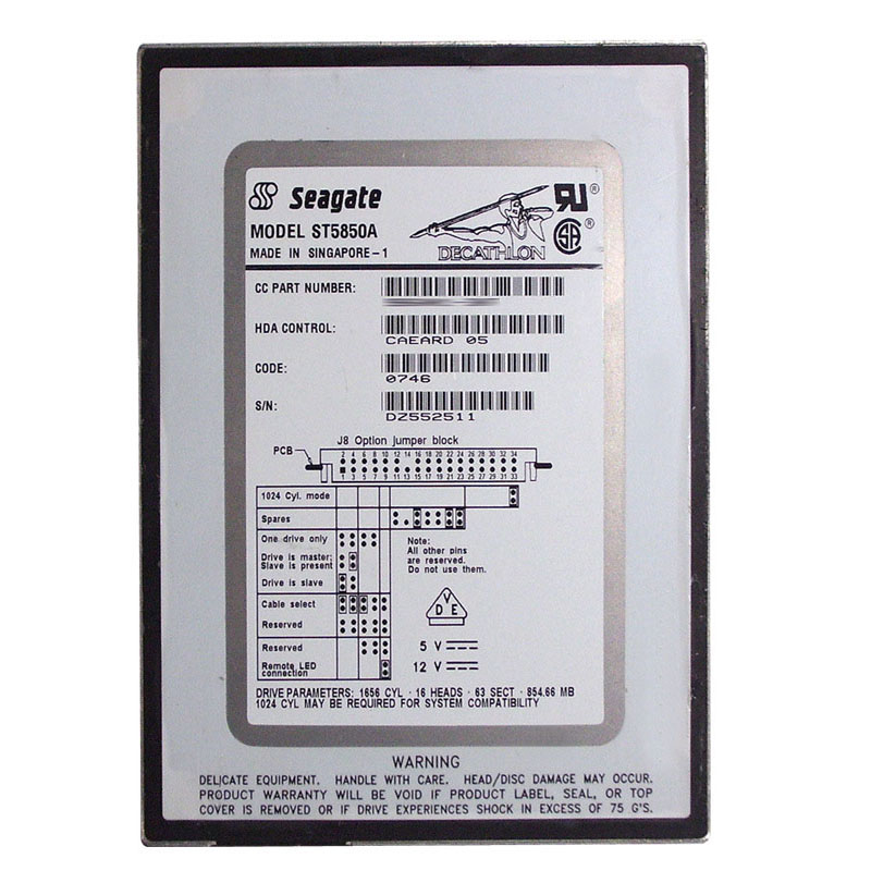ST5850A.jpg Seagate - 850MB 5.4K ATA 3.5" 256KB Cache Hard Drive - ST5850A - Image 1
